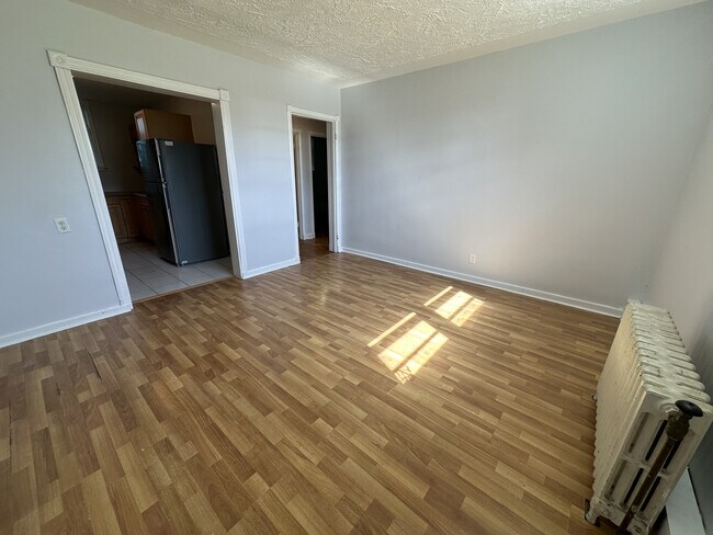 Salon - Bayers Road Apartments