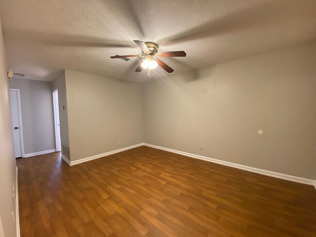 Foto del edificio - McCullars- 424