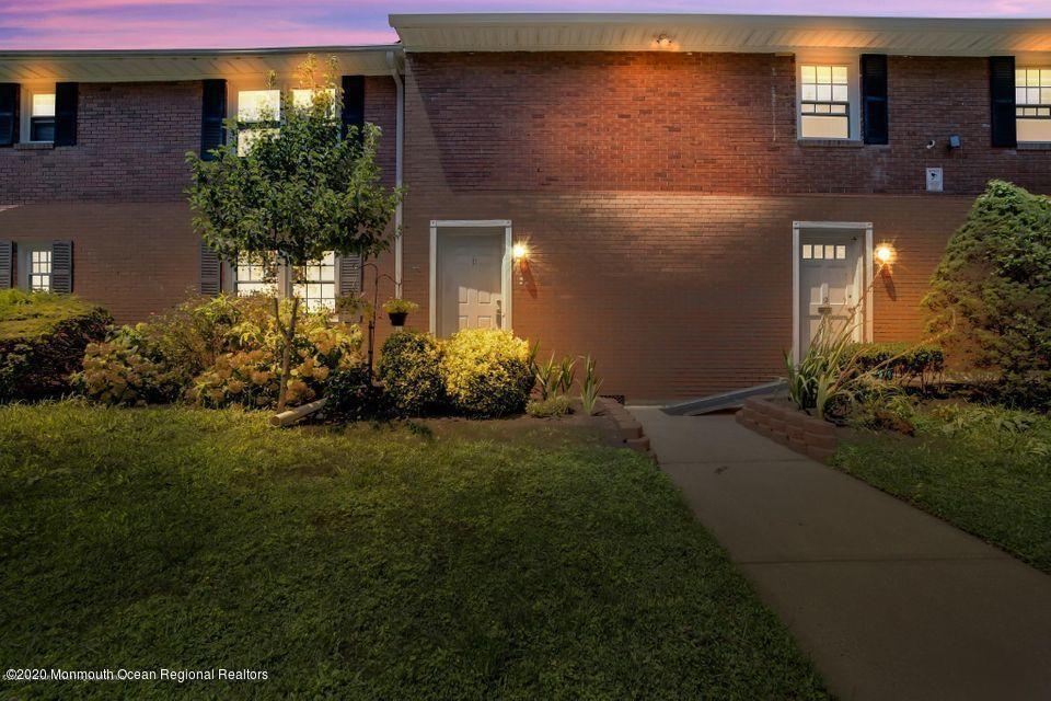 Primary Photo - 364 Westwood Ave