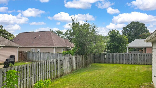 Building Photo - 117 Sunset Ln