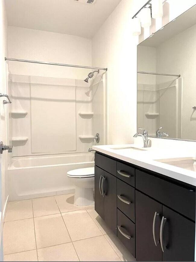 Building Photo - 1899 Sable Pl