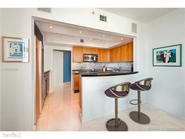 Foto del edificio - 1500 Ocean Dr