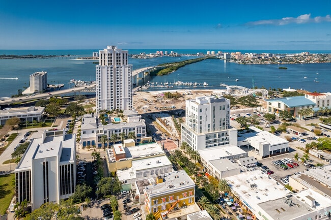 5 N Osceola Ave Clearwater, FL - The SkyView