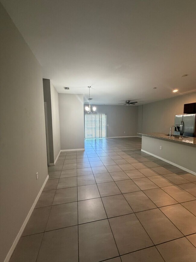 Foto del edificio - 2302 NE 6th St