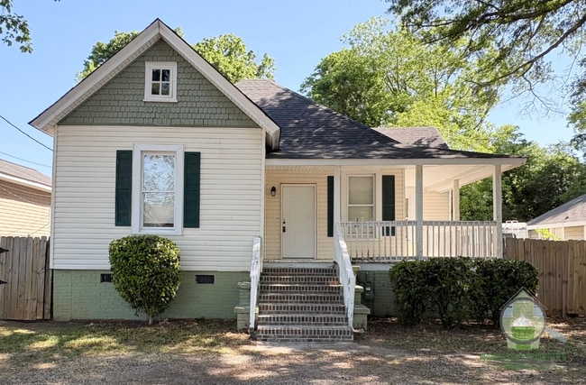 Photo - 520 Perry Ave House