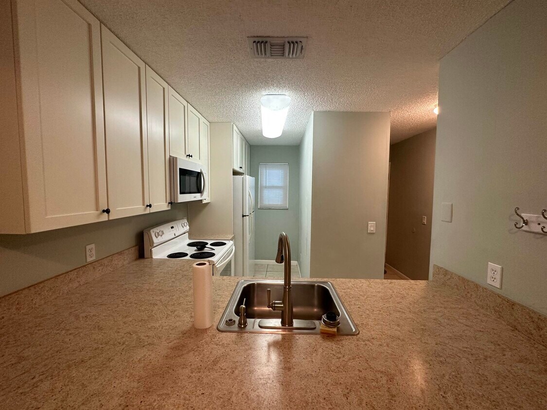 700 W Pope Rd Unit K81, St. Augustine, FL 32080 Apartment for Rent in