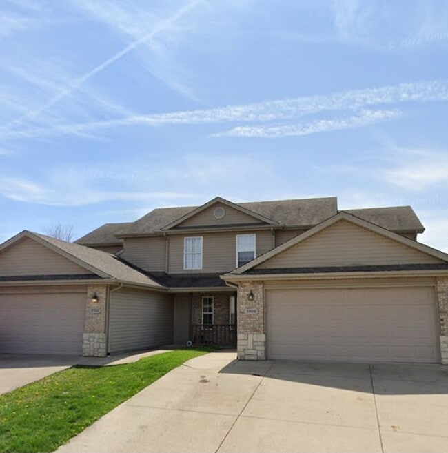 Building Photo - 3902 Snowy Owl Dr