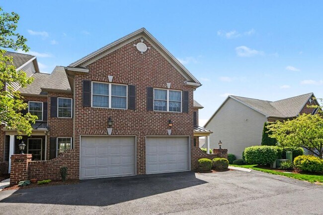 Foto del edificio - 5050 Mendenhall Dr.