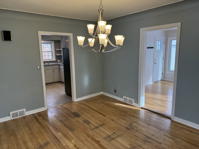 Dining Room - View 2 - 2228 Godwin Ave SE