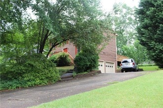 Building Photo - 3921 Emerson St