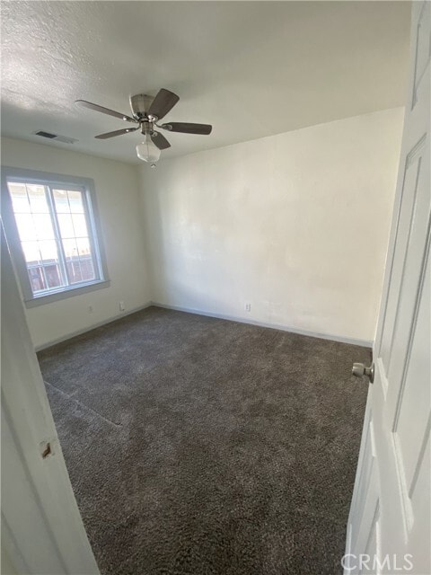 Building Photo - 626 W San Joaquin Ave