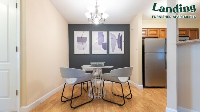 Building Photo - 915 Peach Hill Ln