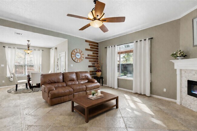 Foto del edificio - 25803 Longstone Rd