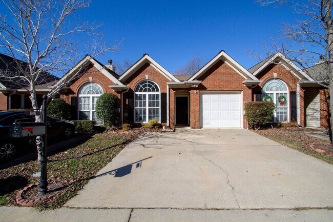 Building Photo - 157 Hayesbury Ct