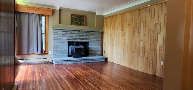 Foto del edificio - 7522 Utegg Rd