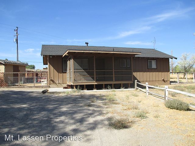 Primary Photo - 2 br, 1.5 bath House - 716-525 HWY 395 E.
