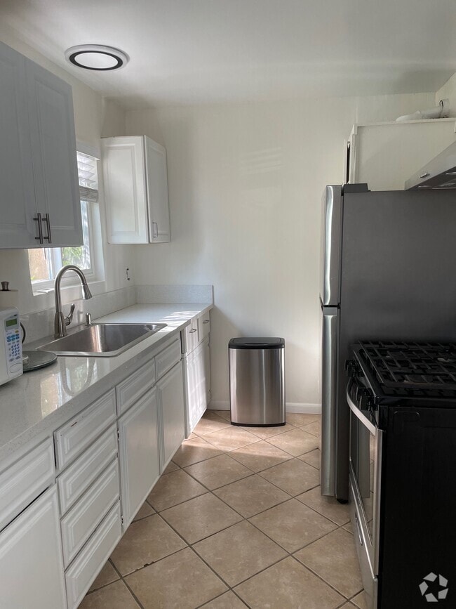 Samarkand Apartments for Rent Santa Barbara, CA 1 Rentals