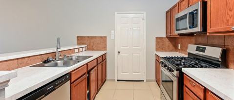Foto del edificio - 6341 Settlers Square Ln