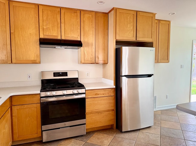 Building Photo - 2967 Naugatuck Ave