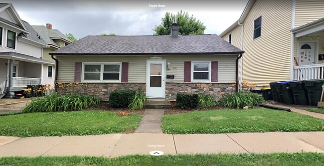 Front - 608 Church St