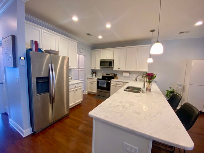 Building Photo - 4994 W Liberty Park Cir
