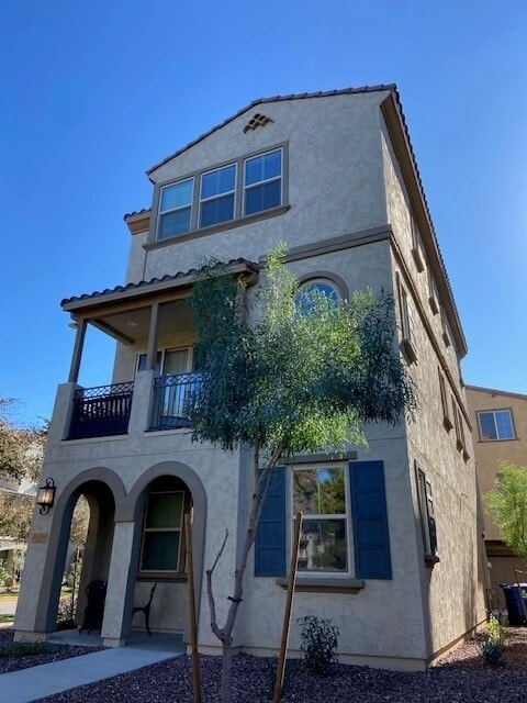 Foto del edificio - 1636 E Dogwood Ln