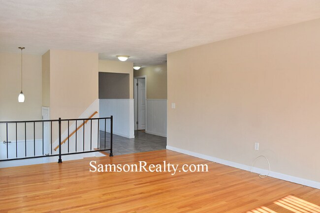 Foto del edificio - 105 Homewood Ave