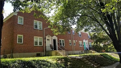 Building Photo - 6100 Chinquapin Pkwy
