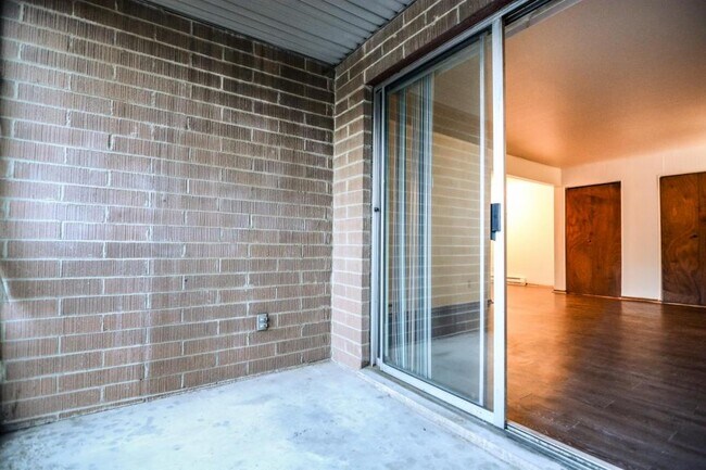 Foto del edificio - 3236 Dody Avenue, Unit #3