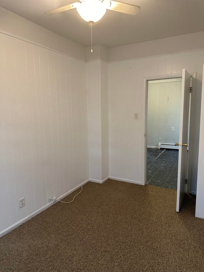 Building Photo - 474 Avenue A