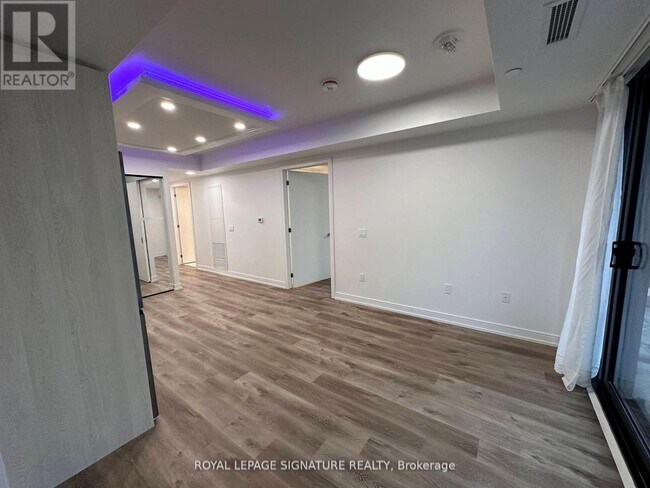 Photo du bâtiment - 1 Jarvis St