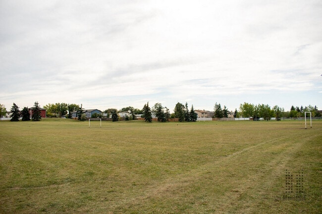 Building Photo - Etain Estates Apartments