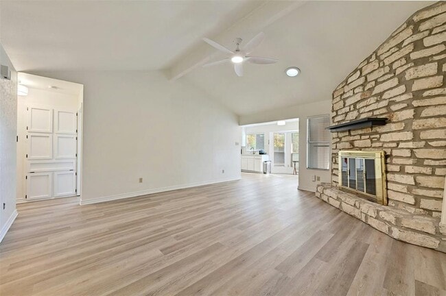 Building Photo - 3910 Tamil St