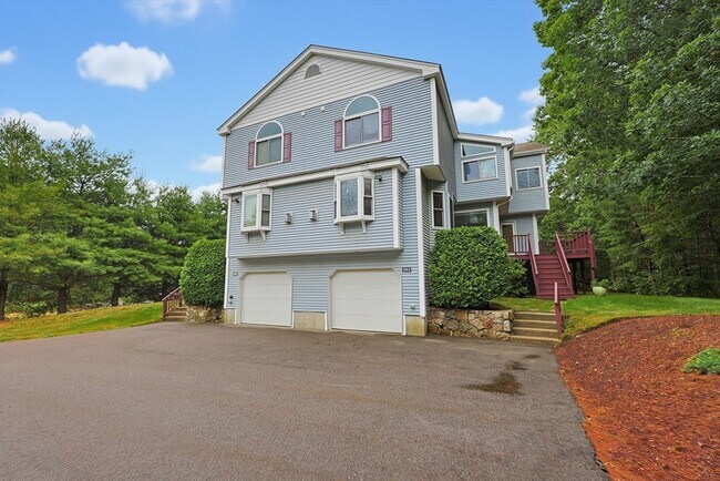 Foto del edificio - 3103 Maple Brook Rd