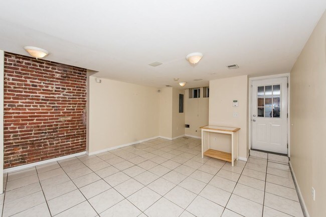 Building Photo - Spacious Columbia Heights Basement Apt.