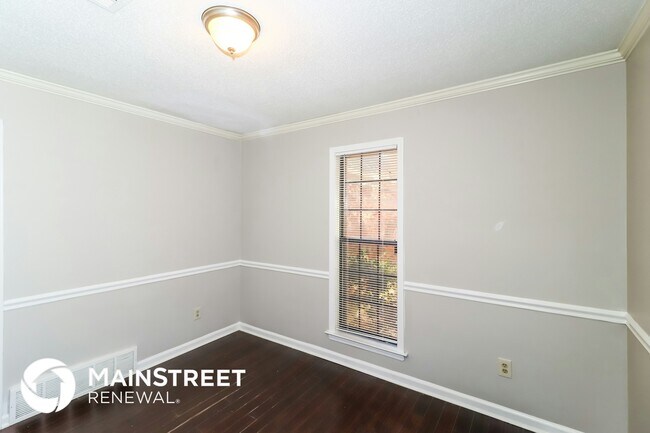 Building Photo - 4462 Garrison Ave