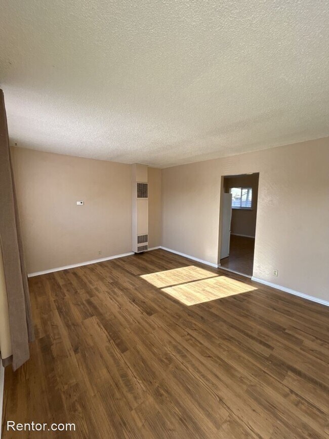 Building Photo - 2 br, 1 bath House - 144 Perch St