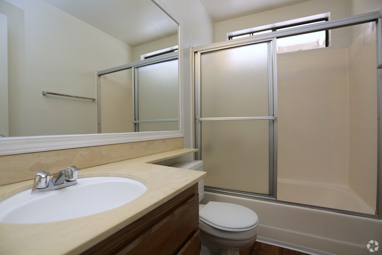 Ridgepoint Apartments Apartments in Vista, CA Westside Rentals