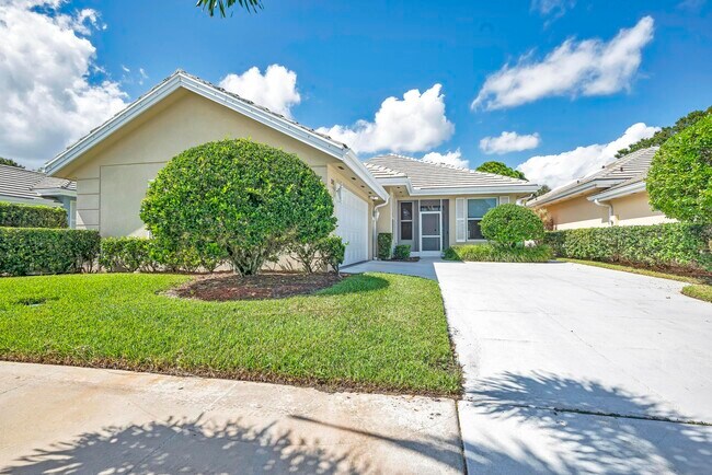 Foto del edificio - 176 NW Bentley Cir