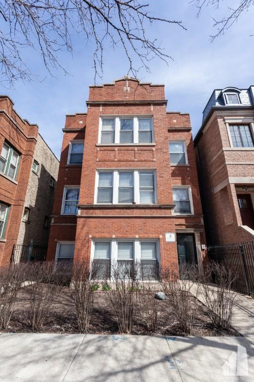 Building Photo - 1 bedroom in Chicago IL 60618