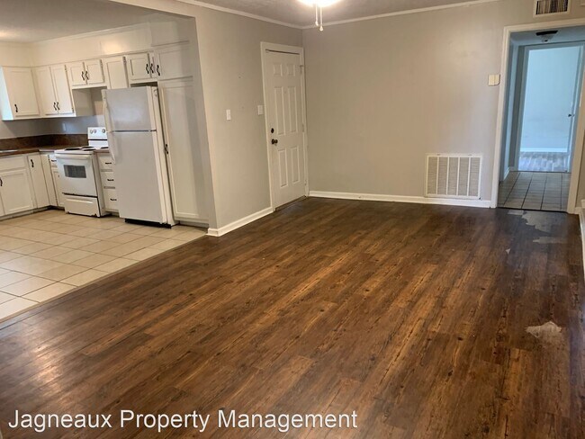 Building Photo - 4 br, 1 bath House - 2716 General Patton