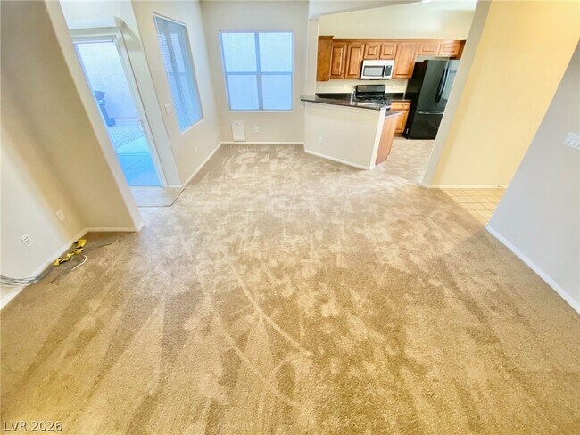 Building Photo - 8569 Rhamus Ct