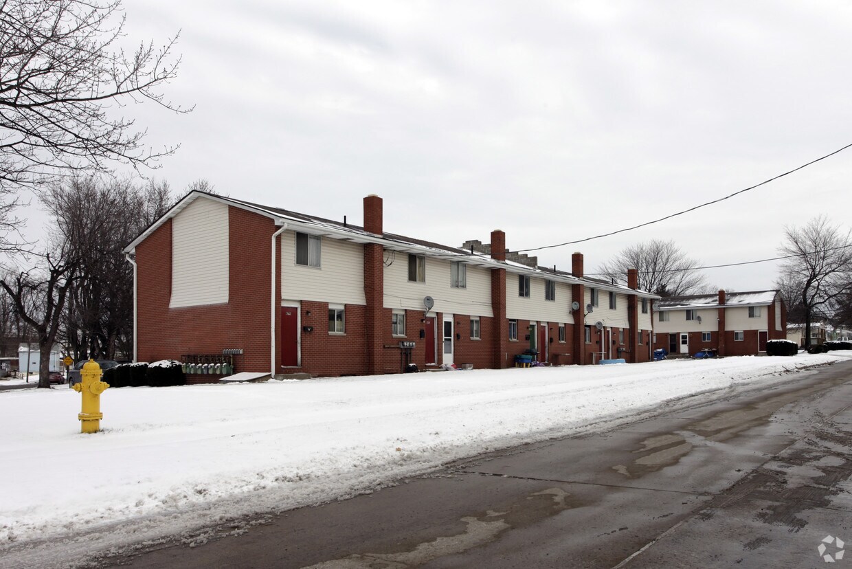 Primary Photo - 531-541 5th St NE
