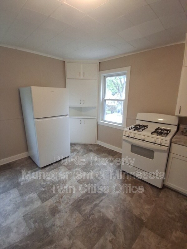 Foto del edificio - 637 Earl St