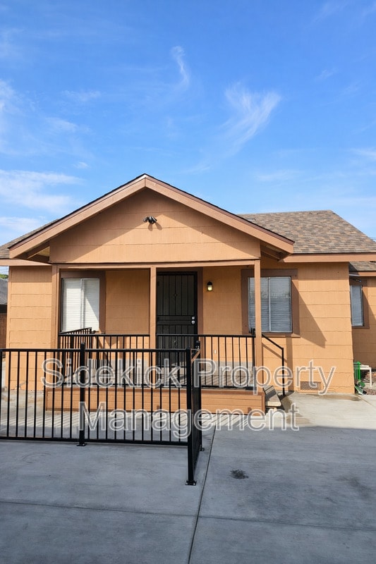 Photo - 1157 S Townsend Ave Apartment