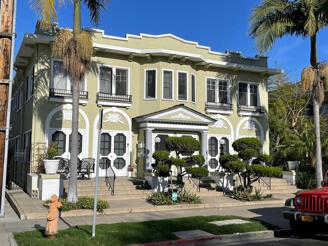 Foto del edificio - 31 Cherry Ave