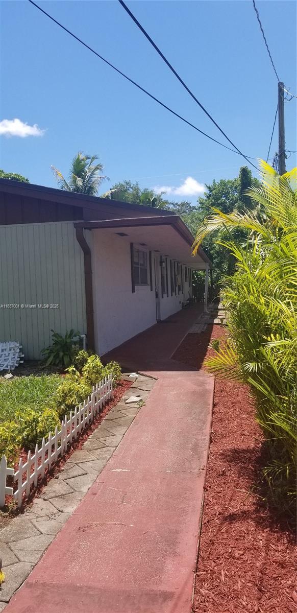 Foto del edificio - 2526 Taylor St