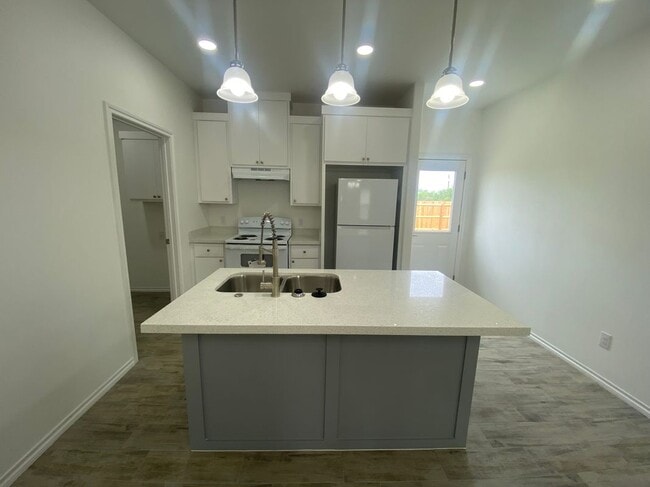 Foto del edificio - 2914 Maria Dr