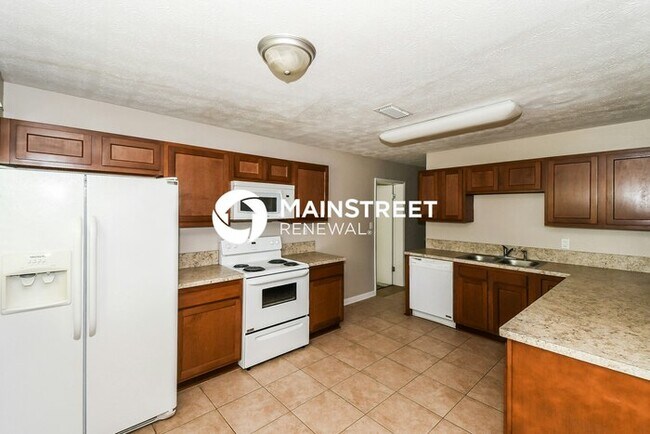 Foto del edificio - 3 Bedroom Pet-Friendly Home in Jacksonville, FL with Main Street Renewal