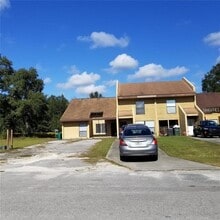 Building Photo - 1827 SW 108th Ln